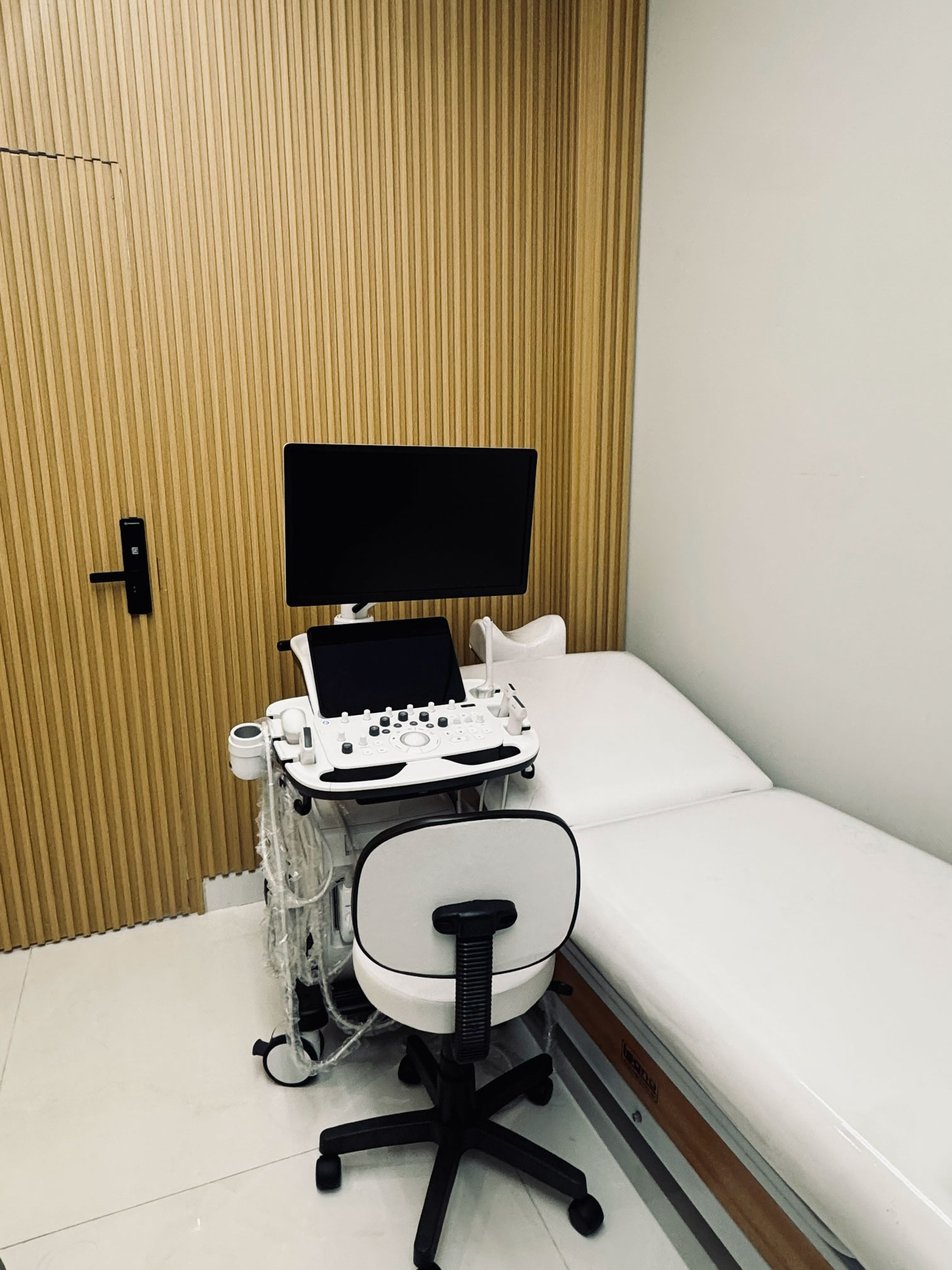 Avaliação adipomiofascial no Centro de Lipedema Magna Opus, Anália Franco